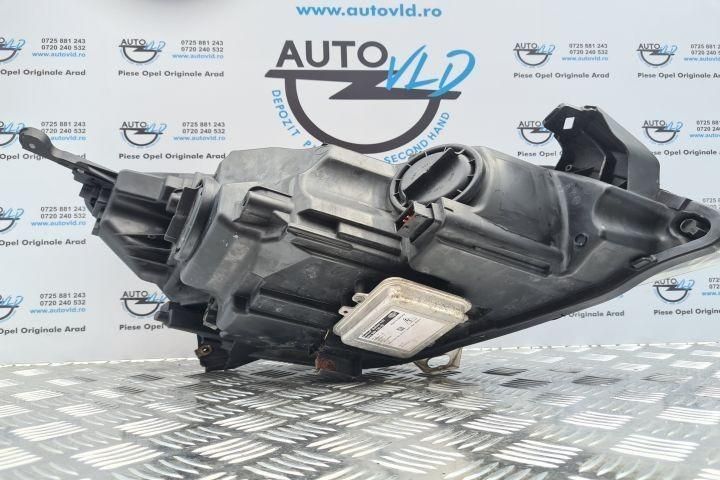 Far xenon stanga Opel Astra J