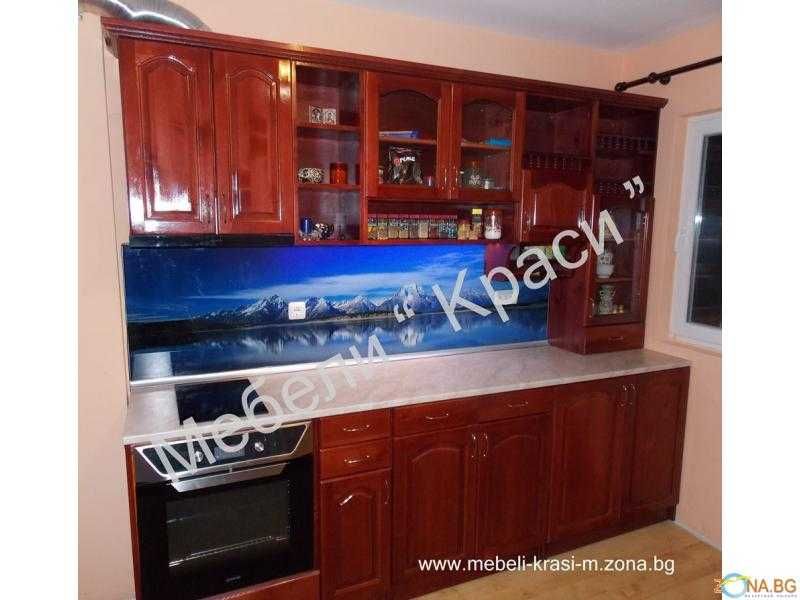 Кухни, витрини, библиотеки,секции,спални и детски от Масив по поръчка