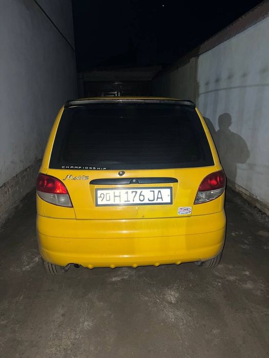 2010 й мотиз сотилади