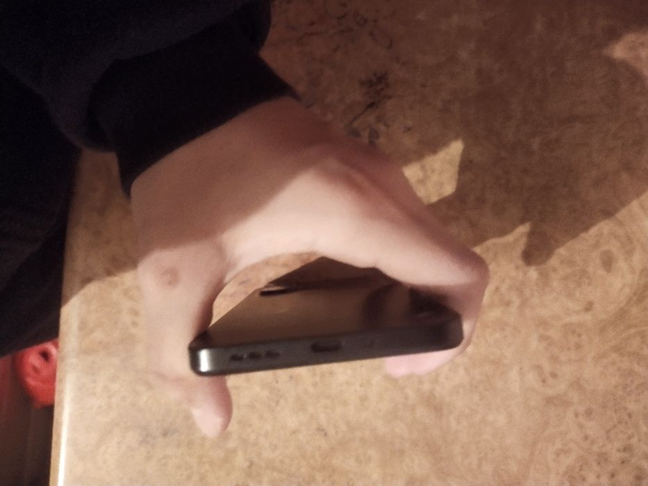 Обменяю и продаю редми 13 с