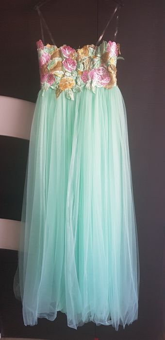 Vand rochie marimea 38