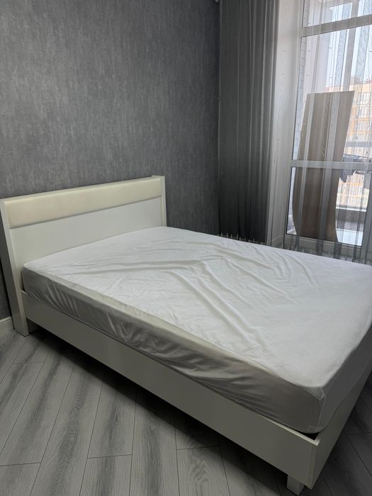 Кровать в отличном состоянии