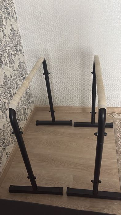 Брусья напольный