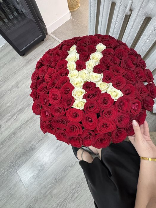 цветы 101 роза 35 000