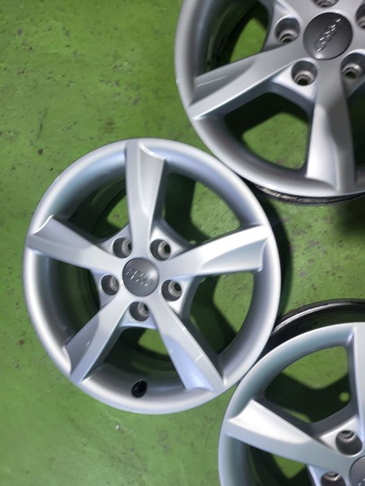 16 5x112 Audi A3 Vw Golf Touran Caddy Skoda 5х112