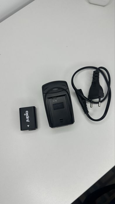Camera Sony ZV-E 10 | Ronin RS3 mini