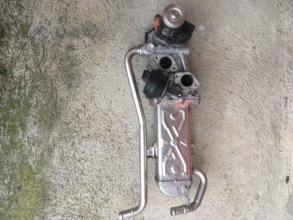 EGRE Golf 6 an 2012 stare f buna rulaj 45.000 km l