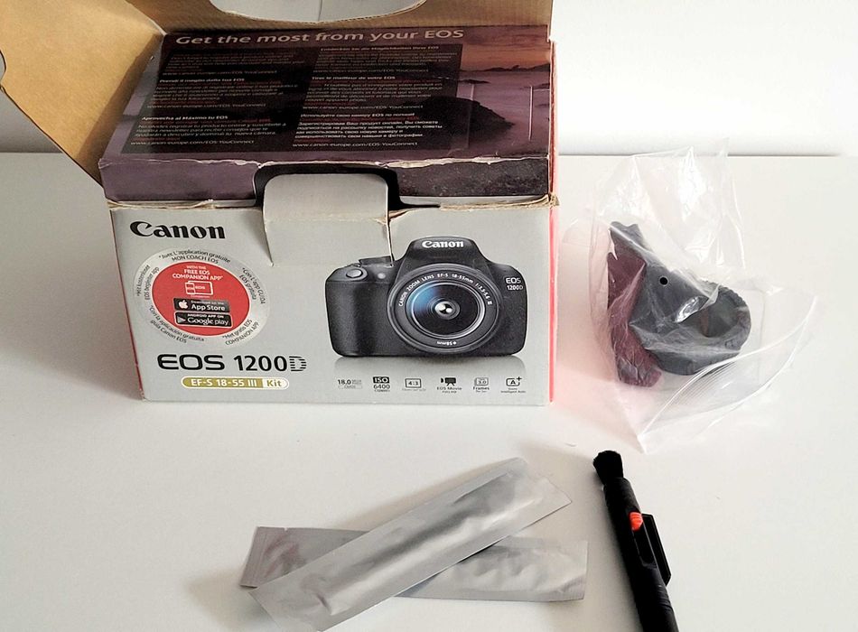 Canon EOS 1200D + Obiectiv 18-55mm + 24mm F/2.8