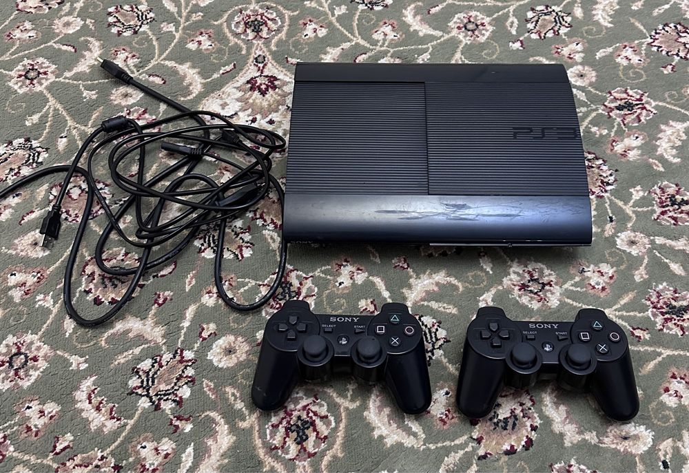 Продам ps3 super slim