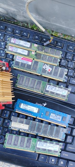 Продам компьютерный запчасти