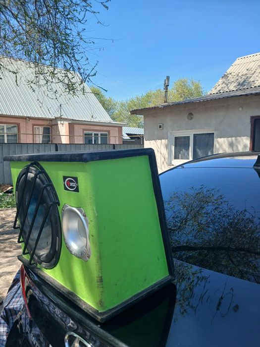 Сабвуфер в отличном состонии