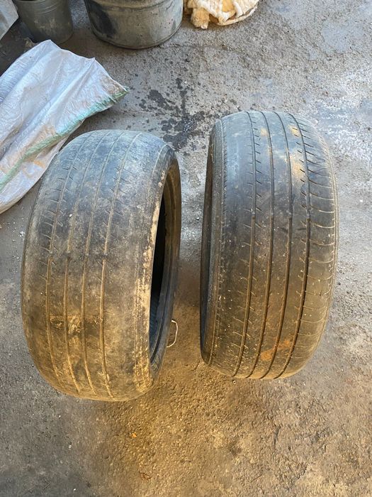 Продам резину на машину