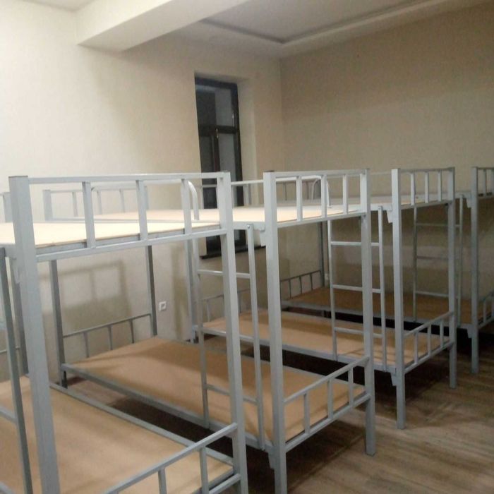 г.
Крават двухярусный

750