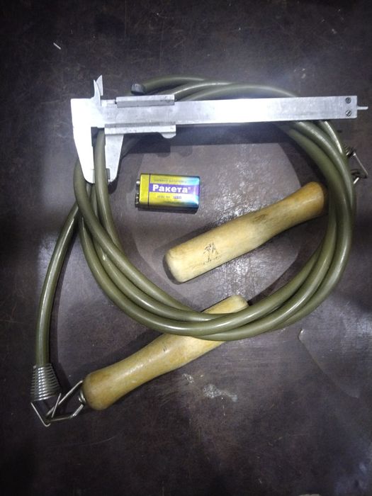 Прыгалка массивная 2.6 м