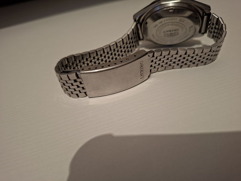 Продам мужские часы