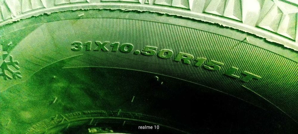 Продам шины бу 31×10.50 R 15 LT