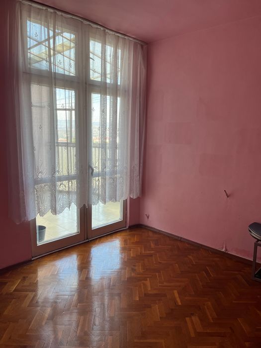 Продава се Тристаен апартамент в Благоевград, Идеален център - 91 кв.м за 1319 €/кв.м - Снимка #3