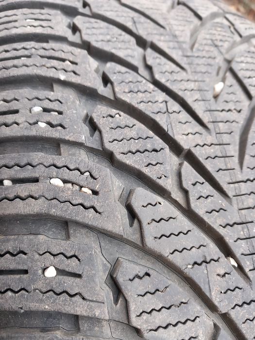 Vând roti Skoda 215/55 R17