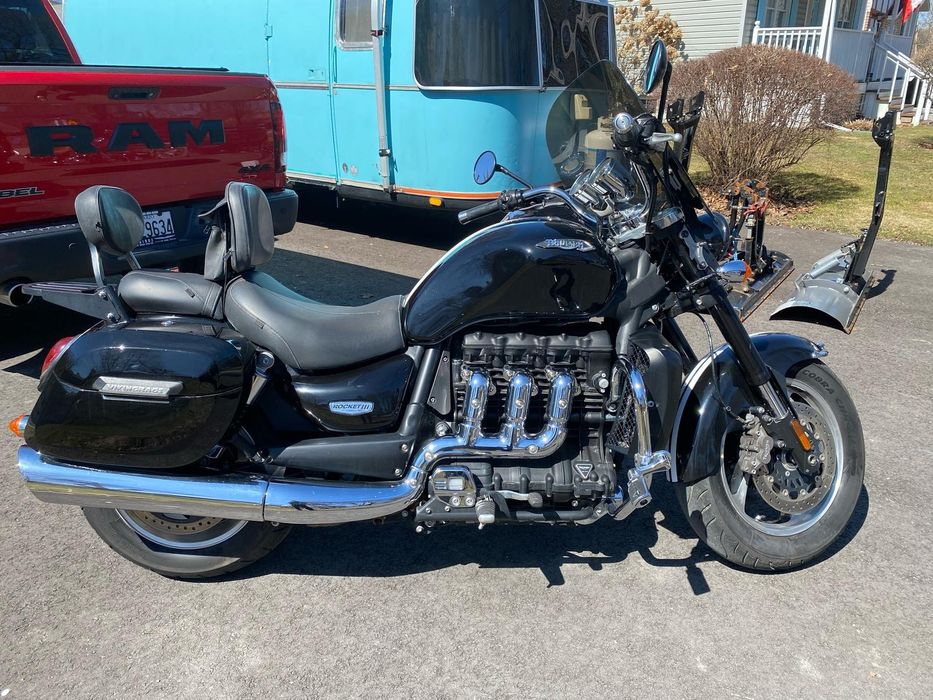 Triumph rocket 3 roadster