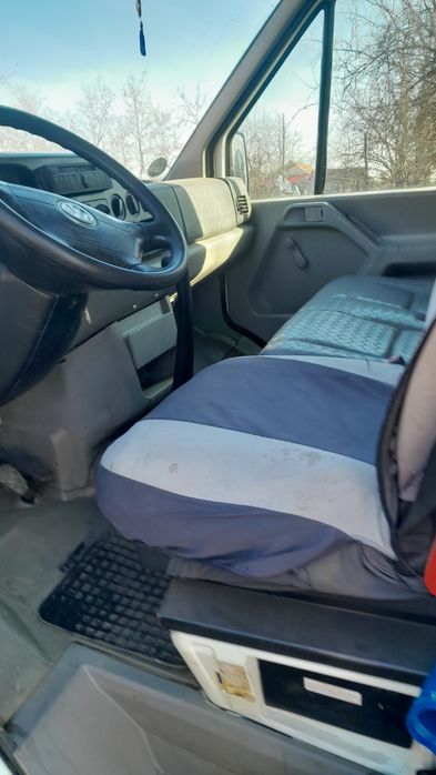 De vânzare mai multe