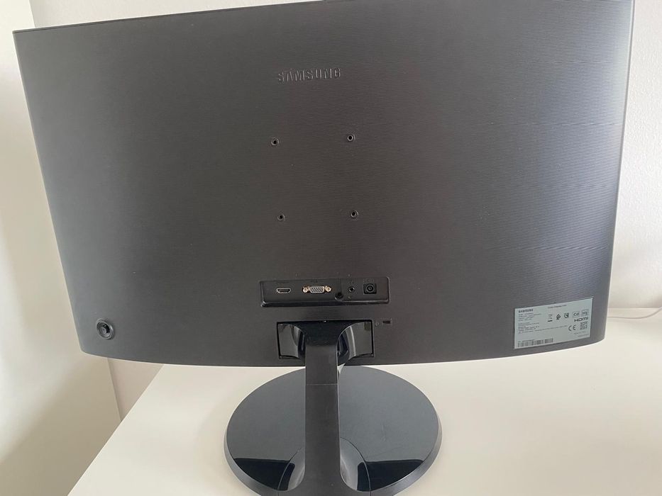 Monitor C27F390FHU, 27”, curbat, Full HD