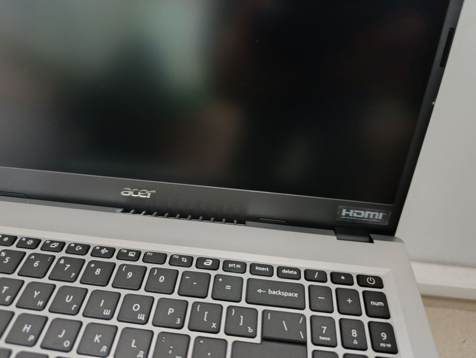 Ноутбук новый i5