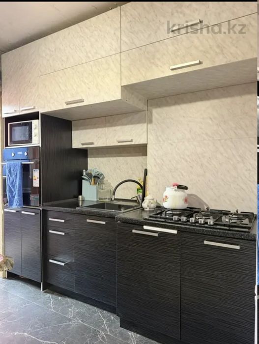Срочно Продается Трехкомнатная квартира