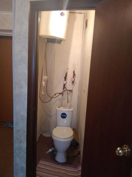 продается 2 ком кв