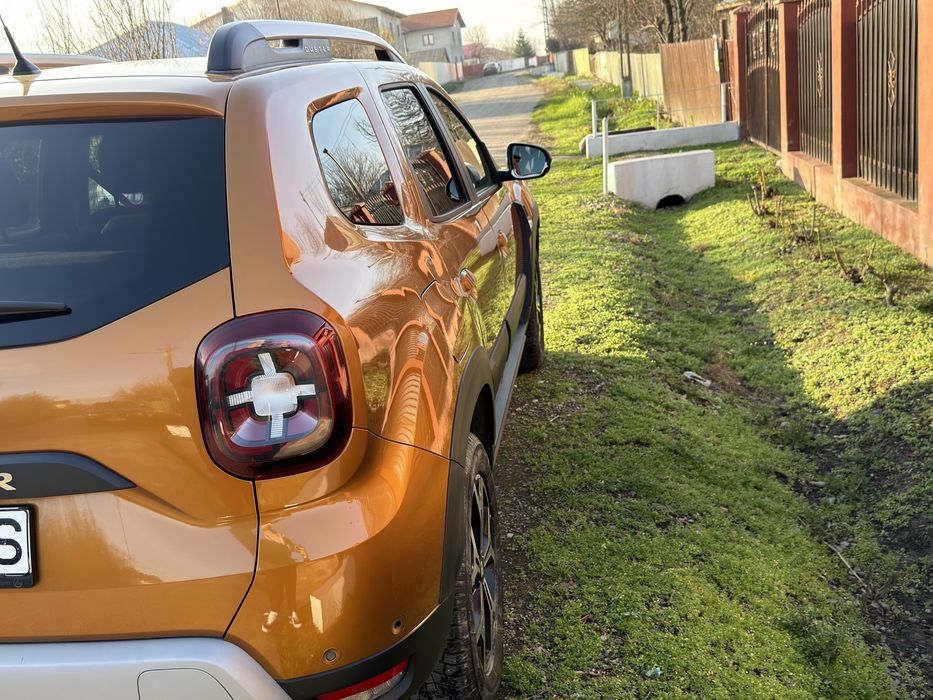 Se vinde Dacia Duster