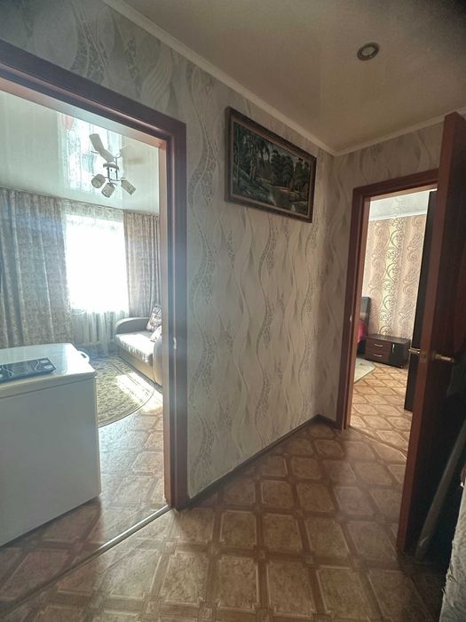 Продам квартиру на Бензострое