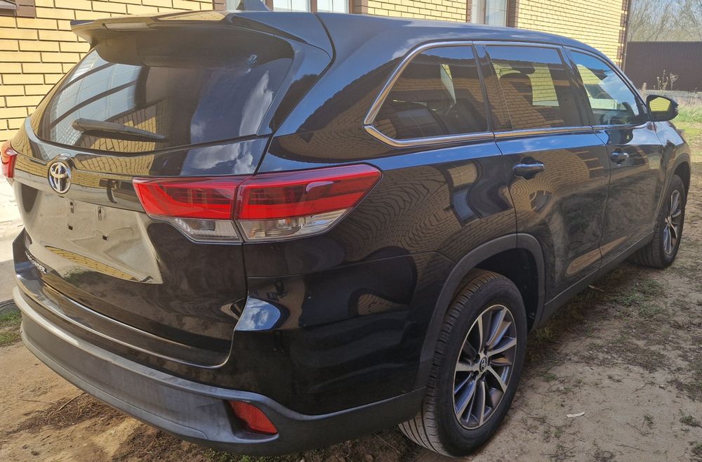 Продам Тойота хайлендер