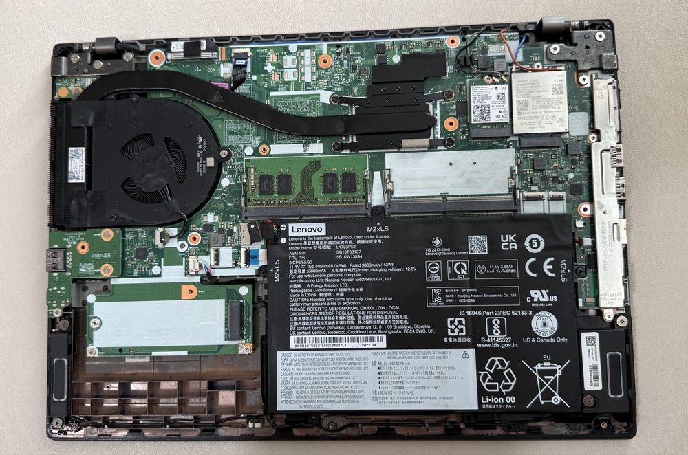 Lenovo ThinkPad L14 Gen 2 pentru piese, carcasa, display, baterie, tastatura, 16GB RAM