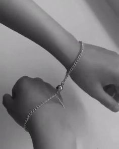 Браслетики на магните парные