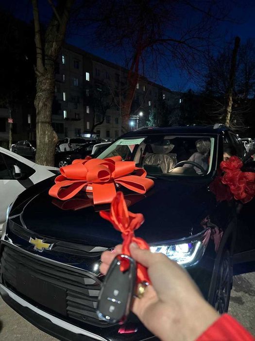 Большие банты для авто — красиво и недорого