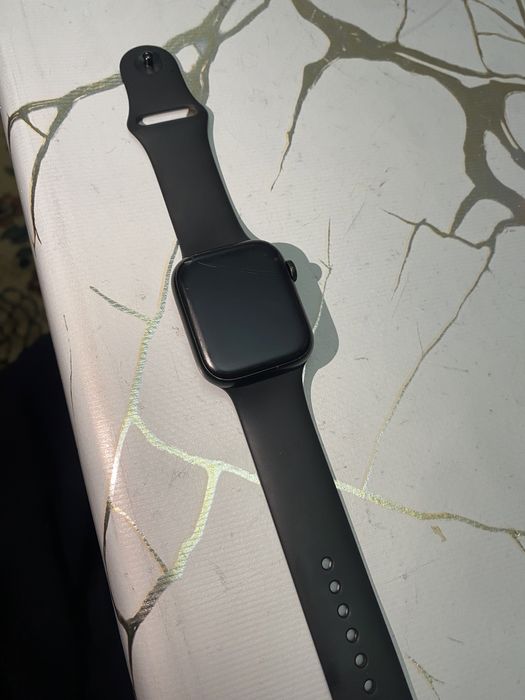 Продам appl watch 7