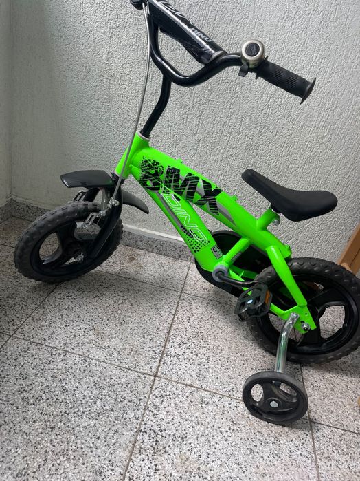 Vând bicicletă băieți