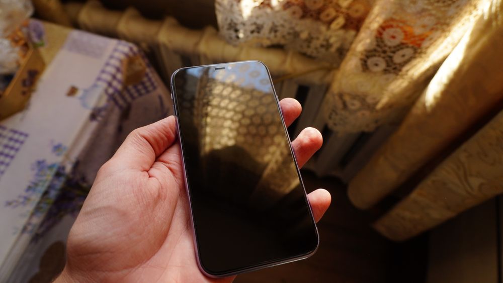 Iphone 11 64gb  100% акб