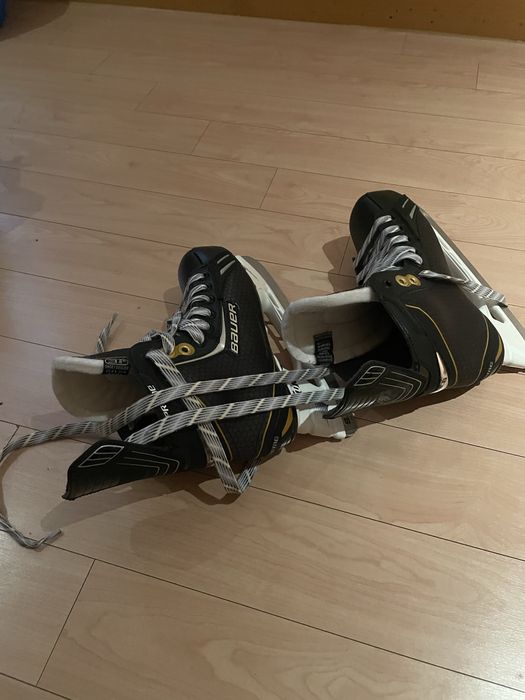 Хоккейные коньки Bauer Supreme