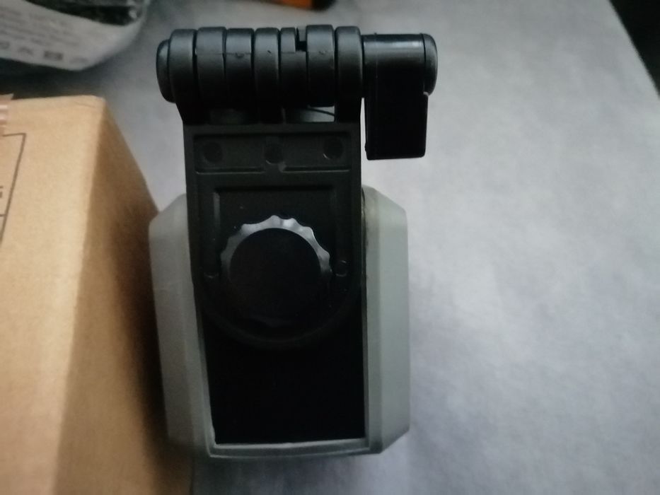 Лазерен нивелир 18W13