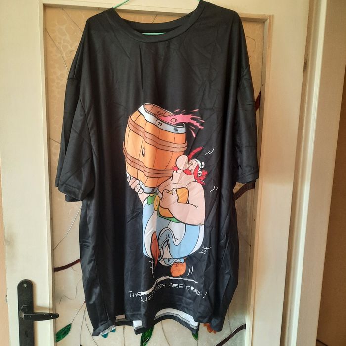 Продавам  3 бр фанелки+2бр