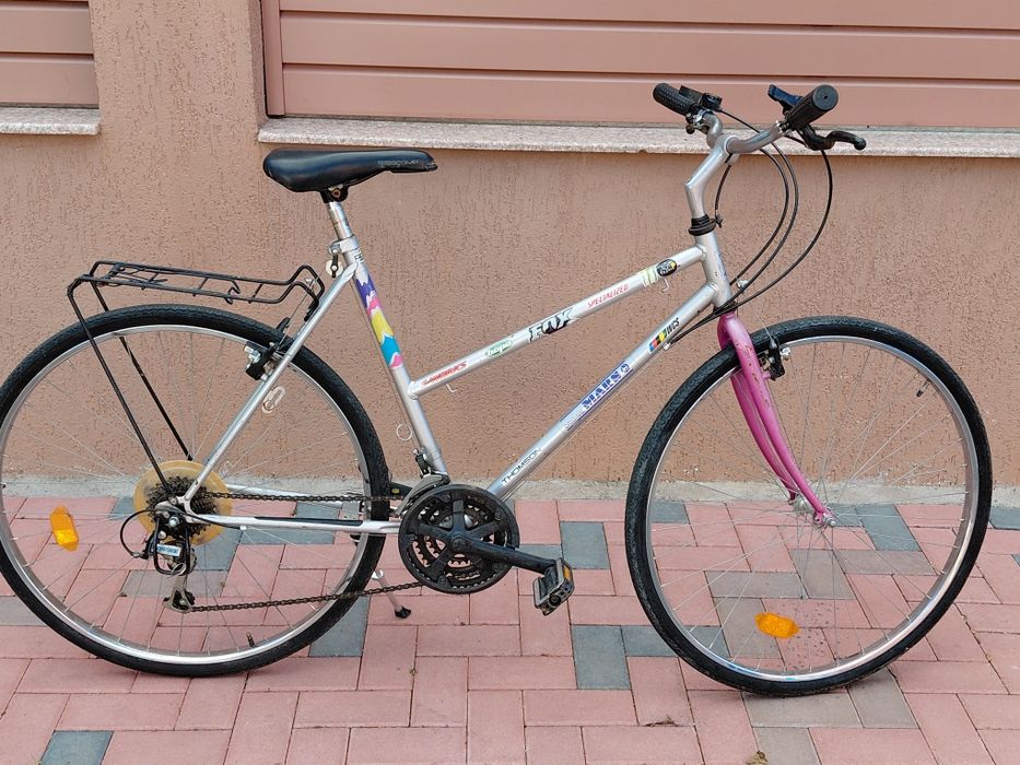 Vând bicicleta Dama.