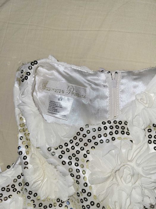 Детска офицялна рокля за 6г.-7г.