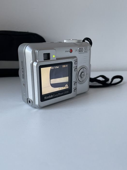 Camera Foto Digitala KODAK EasyShare C533 Silver 5.0MP  3x Optical Zoom 2GB Digital Point and Shoot Camera