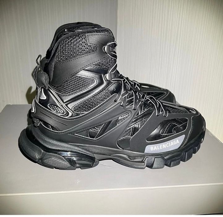 Balenciaga track high negri
