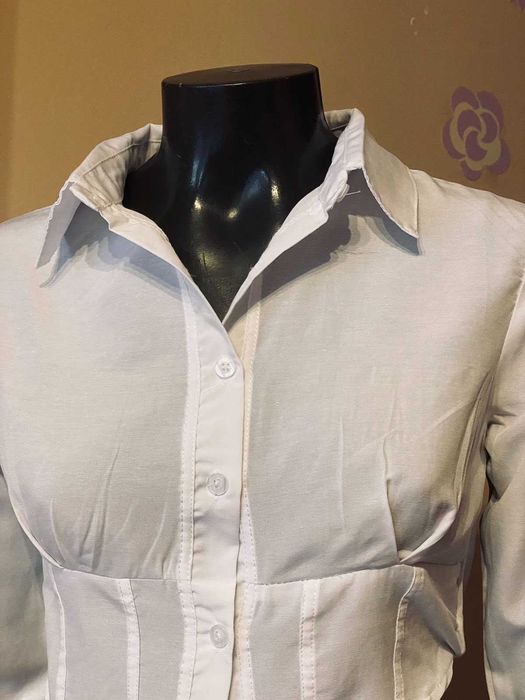 Бяла риза размери С,М,Л
