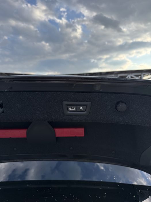 BMW Seria 5 G30 525 (231 cai)