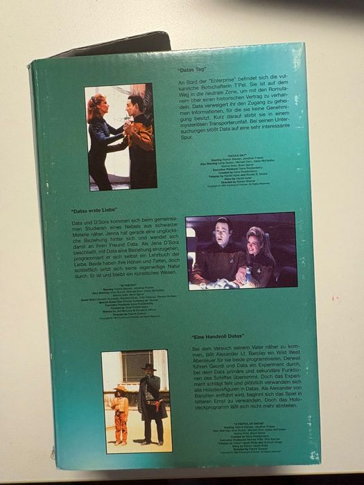 Casete video de colecție Star Trek noi