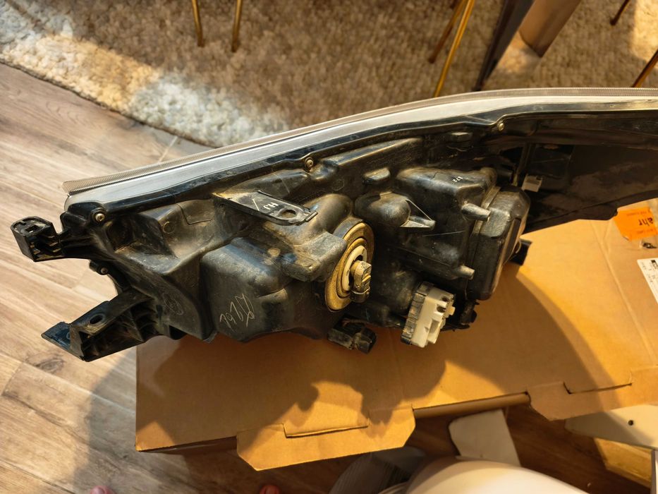 Far dreapta Toyota Hillux Xenon Led 2015 - 2020