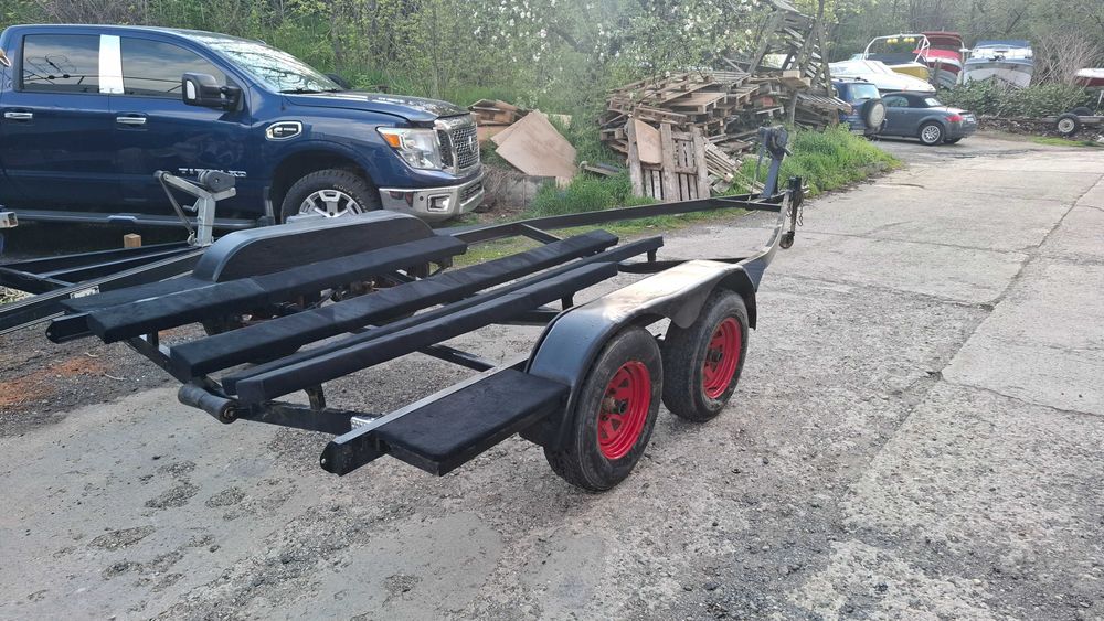 Колесари за лодки