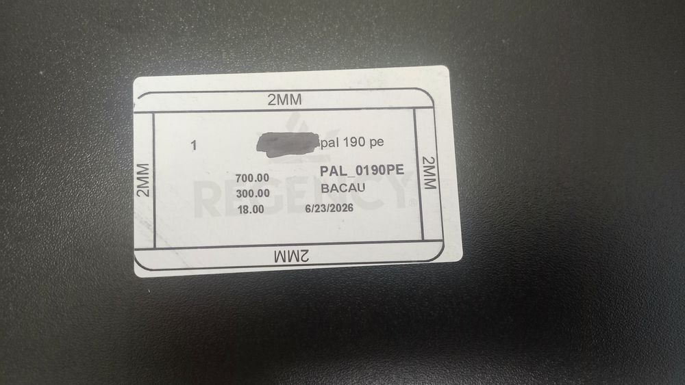 Raft metalic cu polita